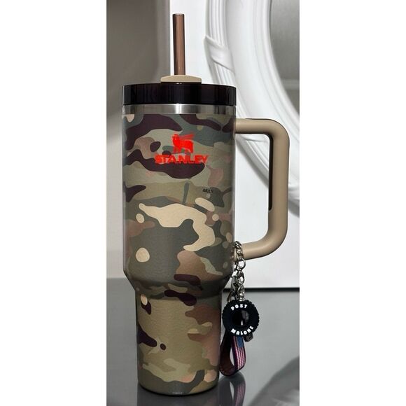 STANLEY x POST MALONE QUENCHER H2.0 FLOWSTATE 40OZ TUMBLER - Picture 3 of 7